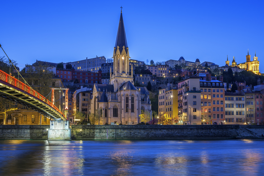 vue nocturne du centre historique pour acheter à Strasbourg